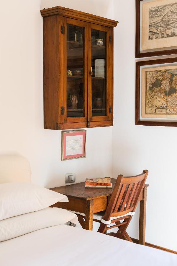 Ferienwohnung R.C. Cappellari Charming Campo De Fiori Rom Exterior foto